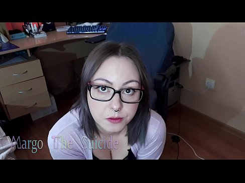 ❤️ Szexi lány szemüveges szopik Dildo mélyen a kamera ❤❌ Sluts at hu.teatroporno.ru ️❤