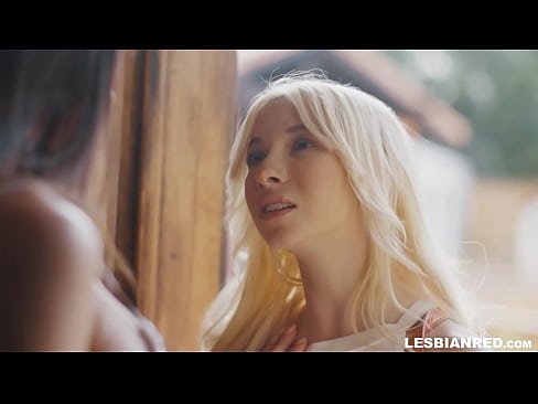 ❤️ A lány néhány hónap után hazajön, és végül a mostohaanyja punciját eszik. ❤❌ Sluts at hu.teatroporno.ru ️❤